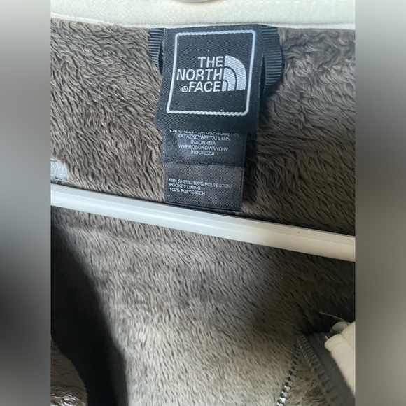 The North Face Women’s Osito Jacket - Picture 2 of 4